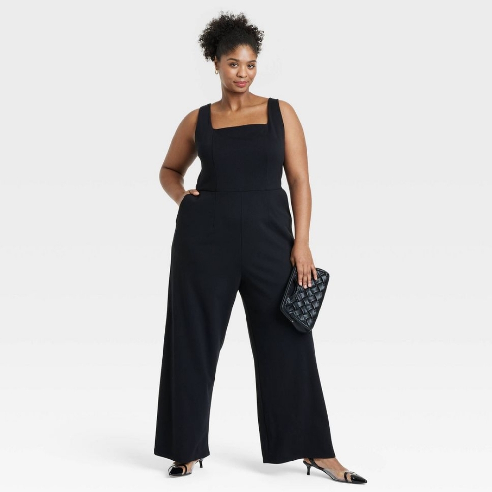 NWT Black Chic Sleeveless Wide Leg Jumpsuit Size 4X